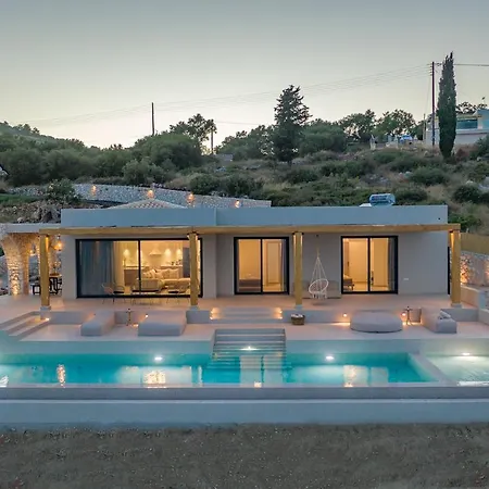 Suolo Di Gioia With Magnificent Sea View And Infinity Pool 18*4m *