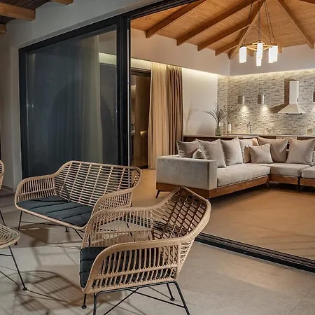 Suolo Di Gioia With Magnificent Sea View And Infinity Pool 18*4m Villa *