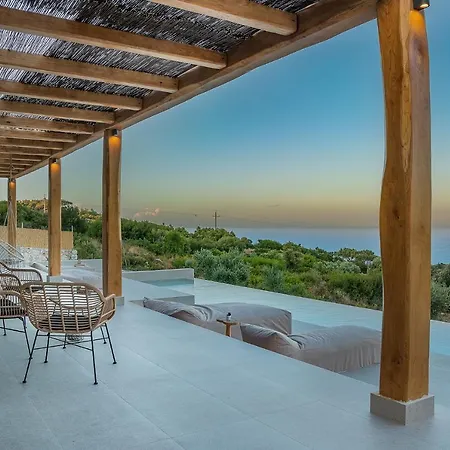 Villa Suolo Di Gioia With Magnificent Sea View And Infinity Pool 18*4m Korithion