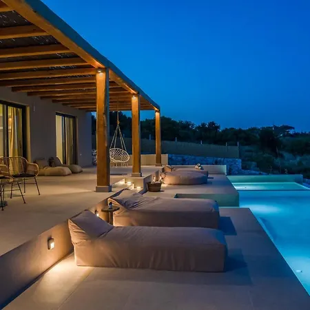 Villa Suolo Di Gioia With Magnificent Sea View And Infinity Pool 18*4m