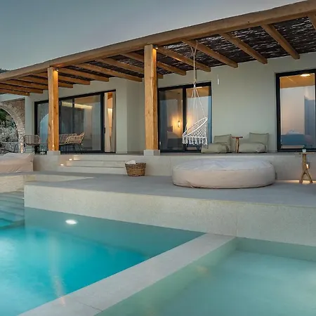Suolo Di Gioia With Magnificent Sea View And Infinity Pool 18*4m