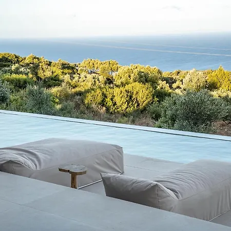 Suolo Di Gioia With Magnificent Sea View And Infinity Pool 18*4m *